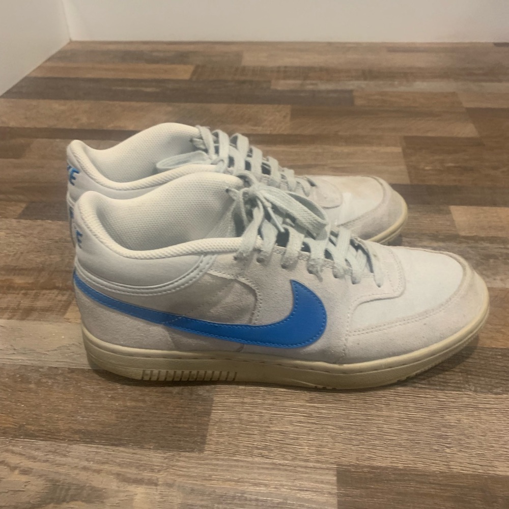 Nike shoes